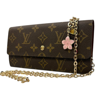 LOUIS VUITTON Monogram Sarah Wallet with added Crossbody Chain/Charm Louis Vuitton