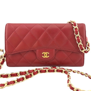 CHANEL Red Lambskin Classic Flap Wallet Chanel