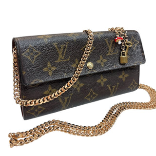 LOUIS VUITTON Monogram Sarah Wallet with added Crossbody Chain/Charm Louis Vuitton