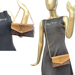 LOUIS VUITTON Reverse Monogram Sarah Wallet with added Chain Louis Vuitton