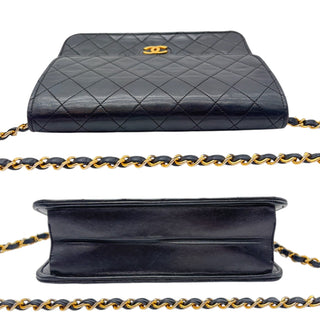 CHANEL Black Lambskin Classic Single Flap Chain Bag Chanel