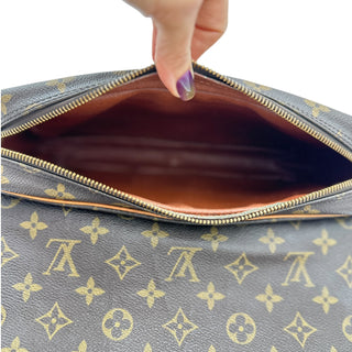 LOUIS VUITTON Monogram Saint Germain 28 Crossbody Bag Louis Vuitton