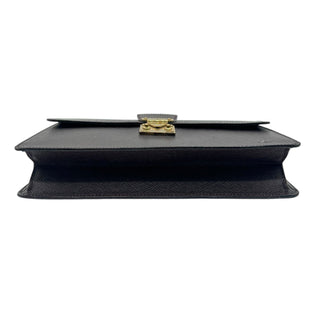 LOUIS VUITTON Aubergine Taiga Leather Sellier Dragonne with added Chain Louis Vuitton