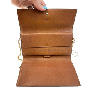 LOUIS VUITTON Monogram International Wallet with Gold Crossbody Chain/Charm Louis Vuitton