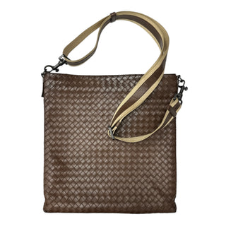 BOTTEGA VENETA Leather Intrecciato Messenger Bag Bottega Veneta