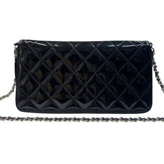 CHANEL Black Patent Leather Quilted Zip Wallet Chanel