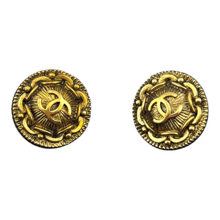 Vintage CHANEL 24k Gold Plated CC Logo Clip Earrings CHANEL