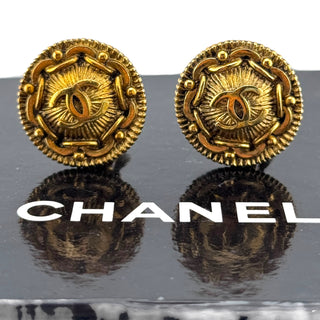 Vintage CHANEL 24k Gold Plated CC Logo Clip Earrings CHANEL