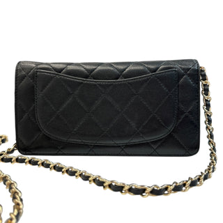CHANEL Black Lambskin GHW Quilted Yen Wallet Chanel