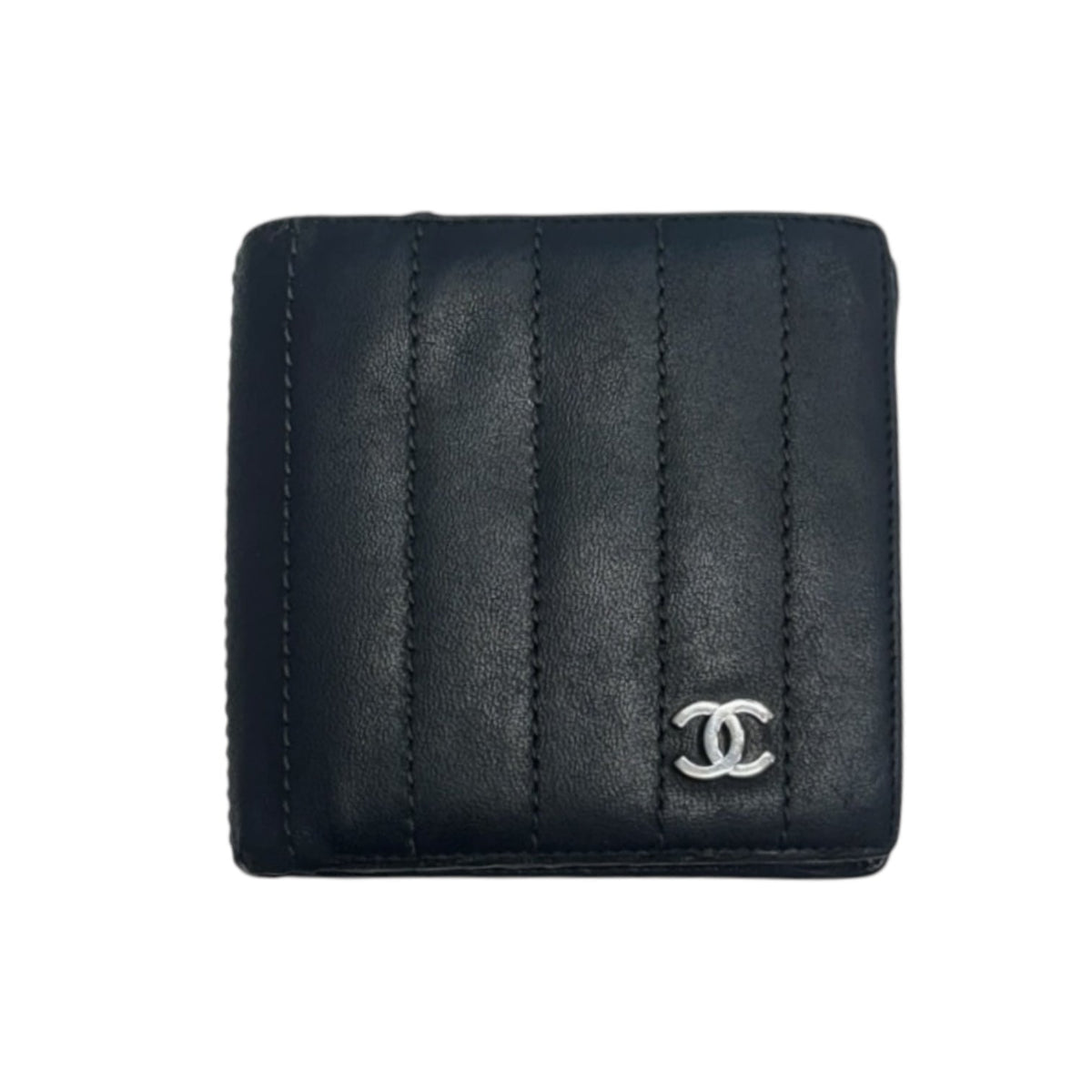 CHANEL Black Leather Bifold Wallet Gucci