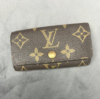 LOUIS VUITTON Monogram 4 Key Holder/Card Case - Bag Envy