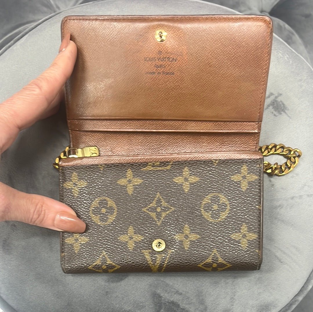 LOUIS VUITTON Monogram Porte Monnaie Billets Tresor Wallet On Chain - Bag Envy