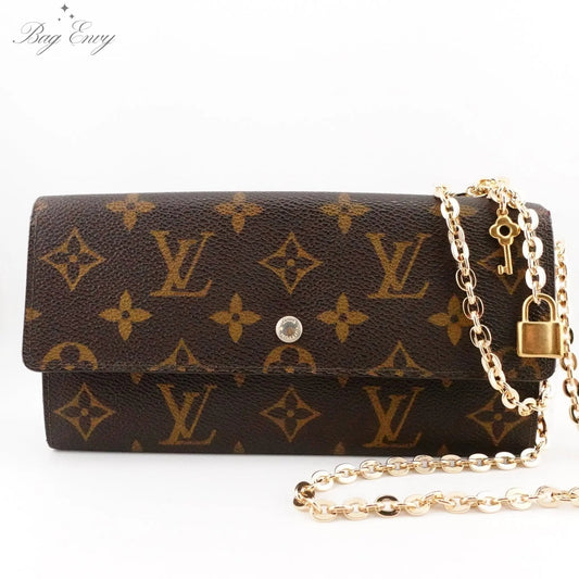 LOUIS VUITTON Monogram Sarah Wallet on Chain - Bag Envy